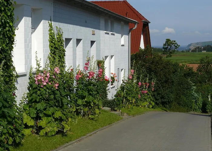 Unter Den Linden 티소브