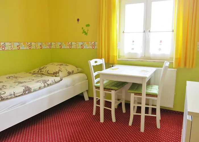 아파트 Unter Den Linden 티소브